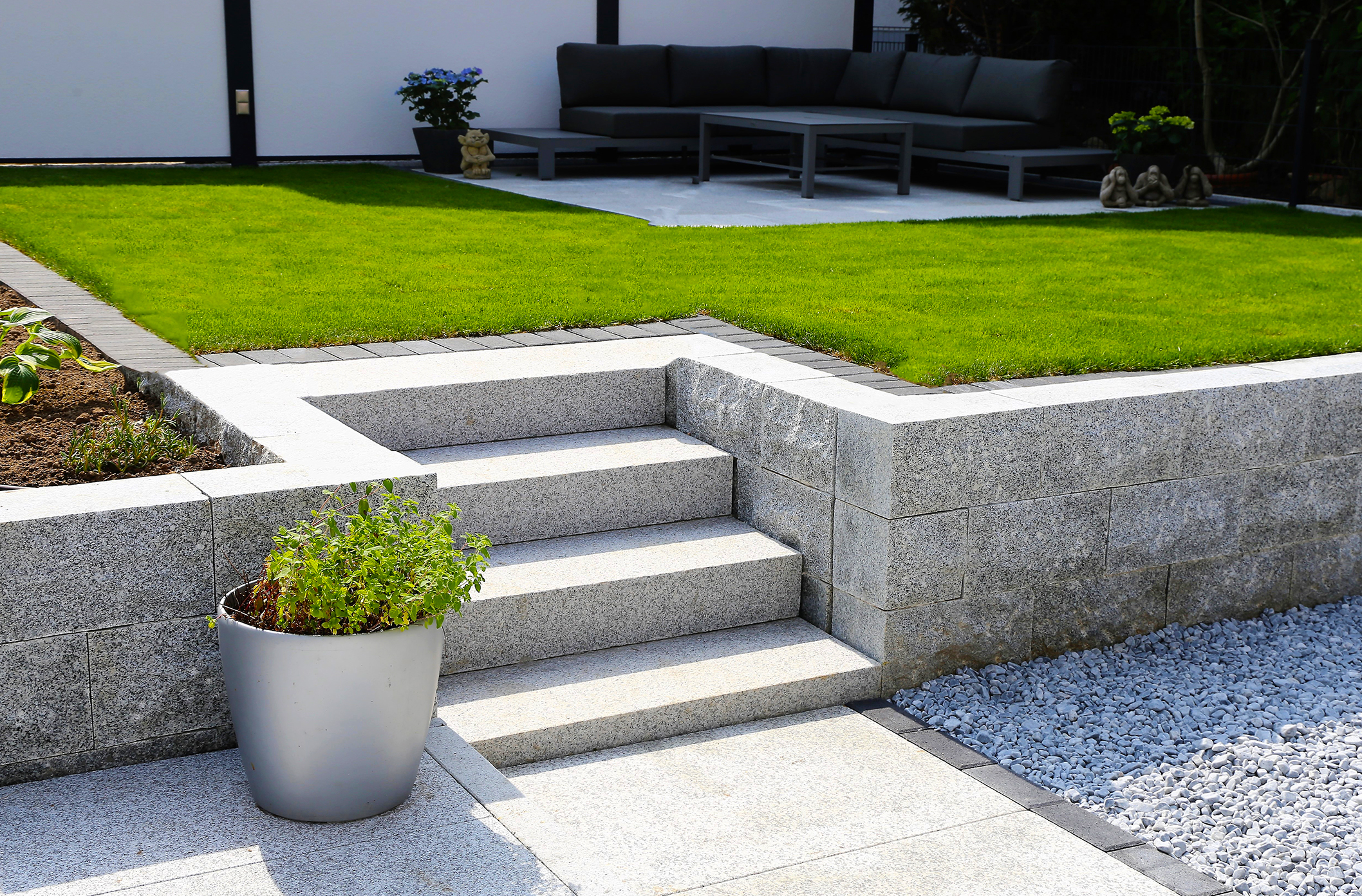 Building and landscaping services in St Albans